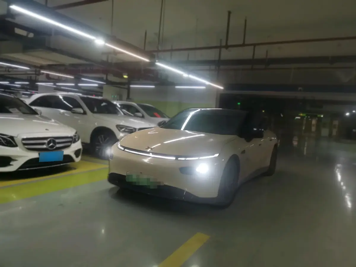 2023 Xpeng P7 BEV 86.2KWH