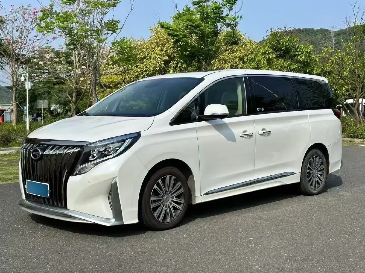 2021 GAC Trumpchi M8 2.0T 252HP L4 8AT