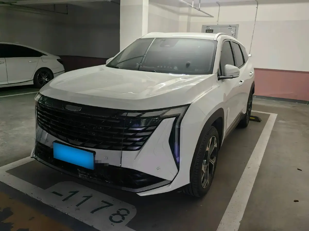 2023 Geely StarRay 1.5T 181HP L4 7DCT