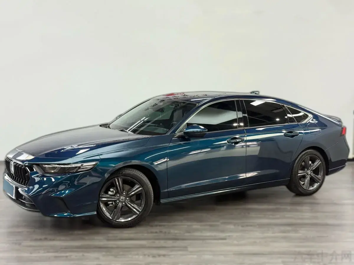 2024 Honda Inspire 1.5T 192HP L4 CVT