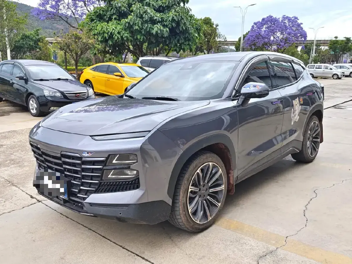 2022 Jetour DASHING 1.6T 197HP L4 7DCT