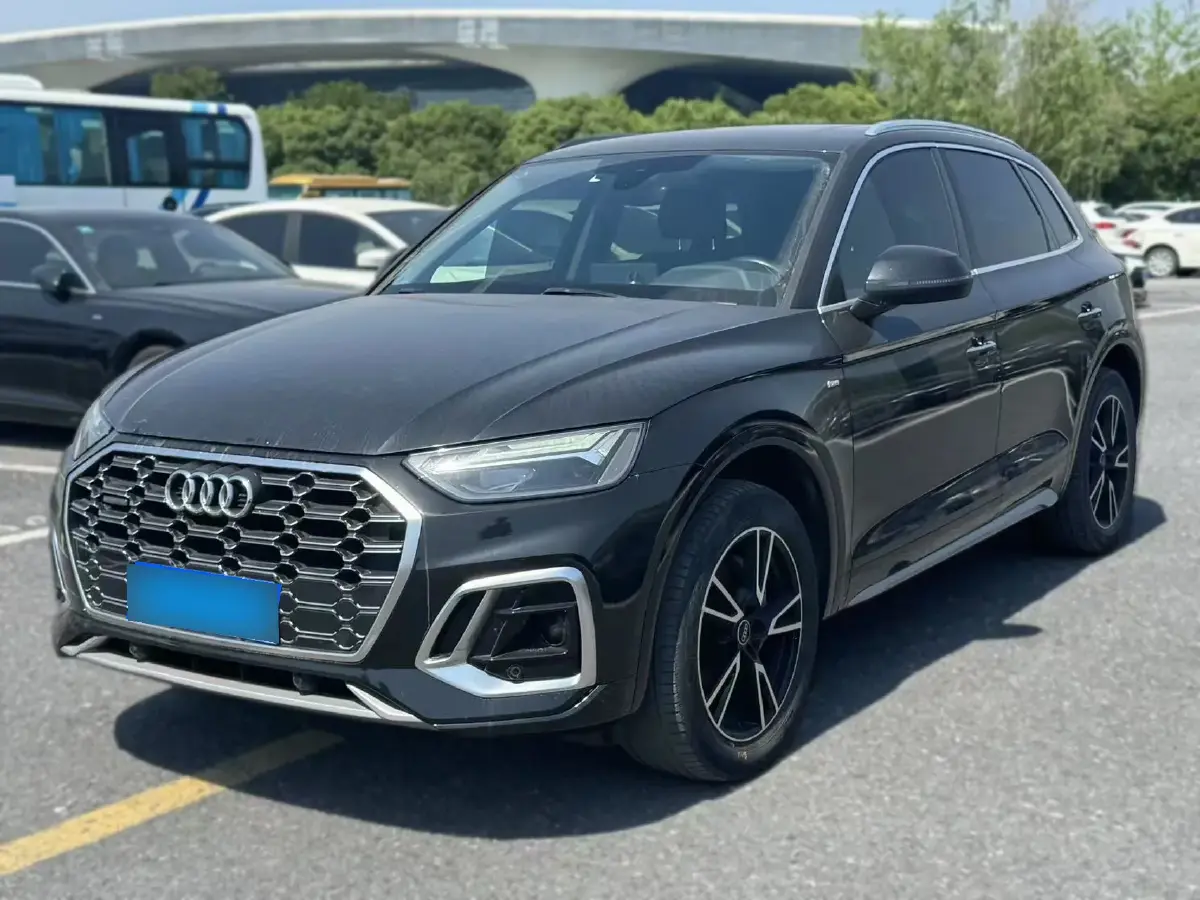 2022 Audi Q5L 2.0T 190HP L4 7DCT
