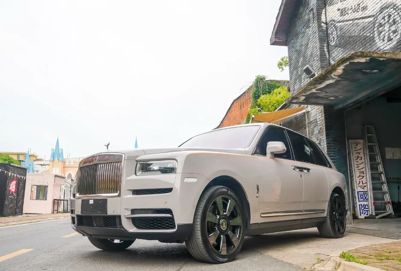 2018 Rolls-Royce Cullinan 6.7T 571HP V12 8AT
