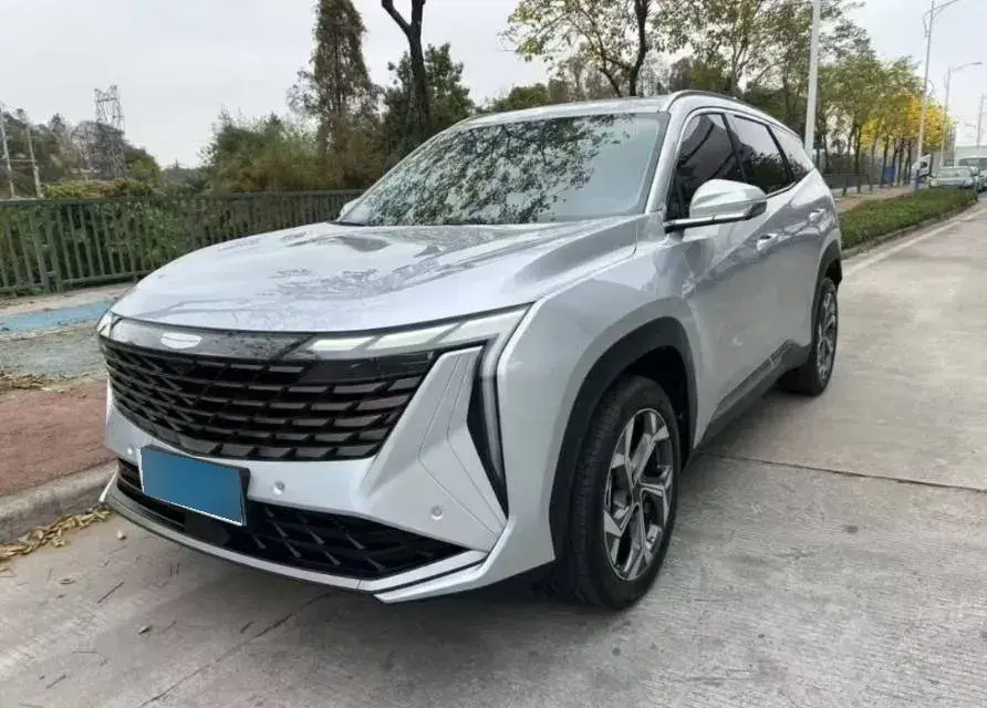 2023 Geely StarRay 1.5T 181HP L4 7DCT