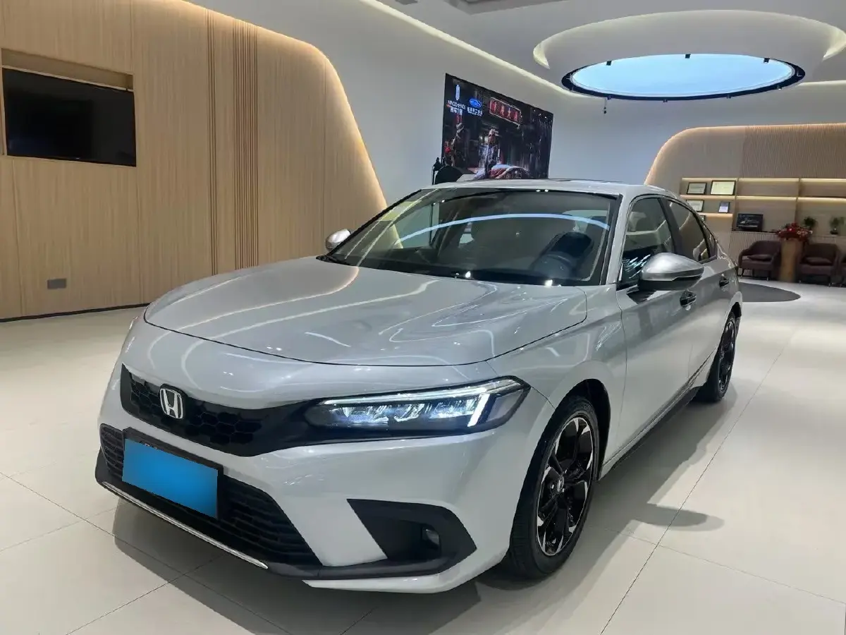 2023 Honda Civic 2.0L 143HP L4 E-CVT Hybrid