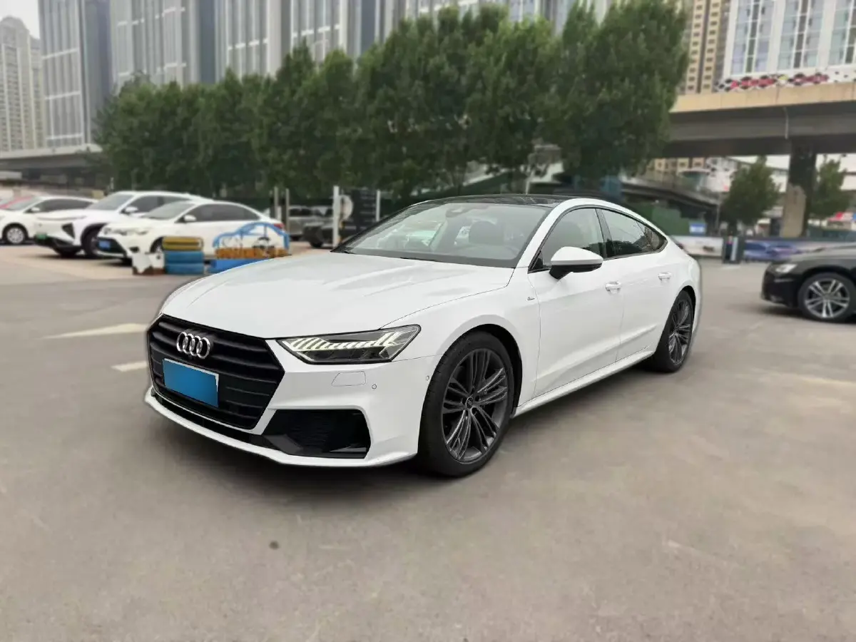2023 Audi A7 2.0T 265HP L4 7DCT