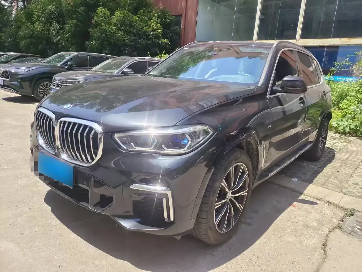 2022 BMW X5 2.0T 245HP L4 8AT