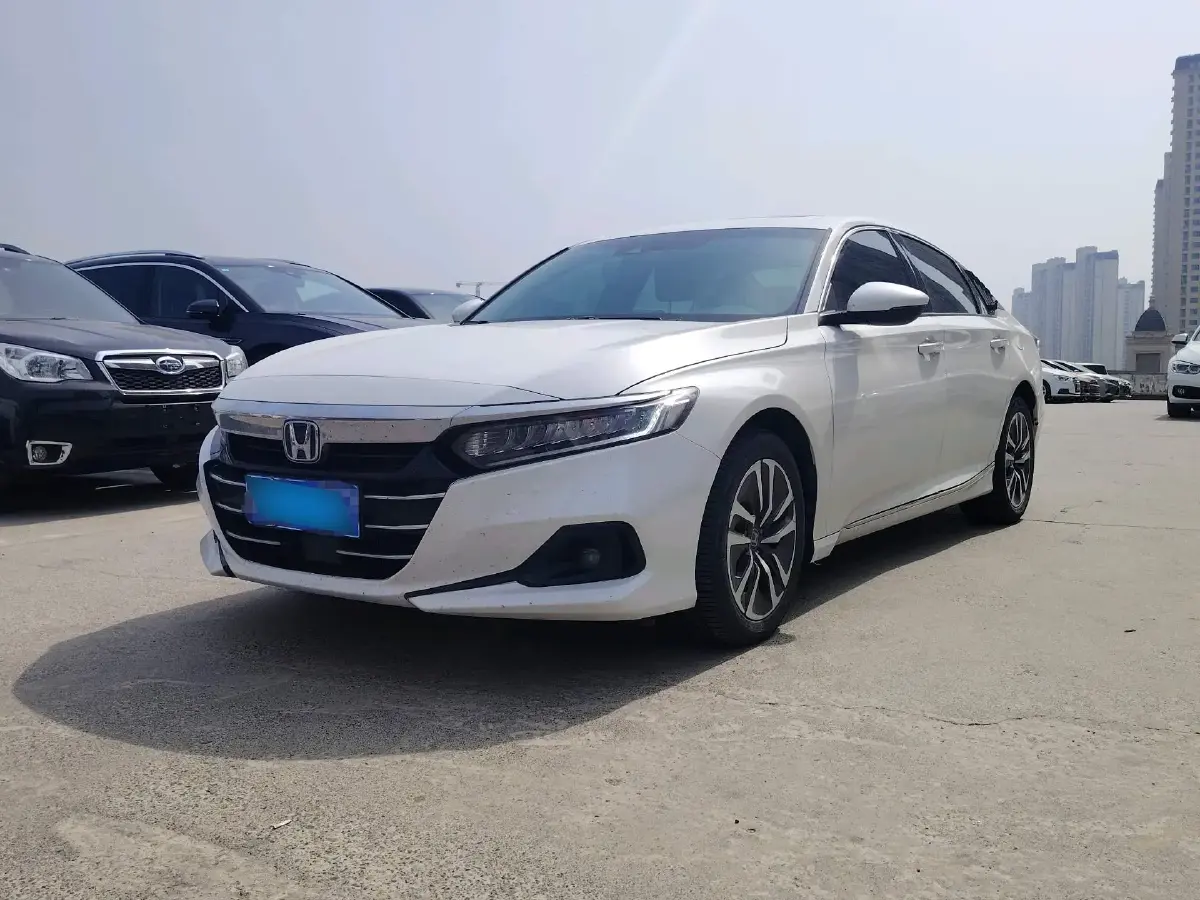 2022 Honda Accord 2.0L 146HP L4 E-CVT Hybrid
