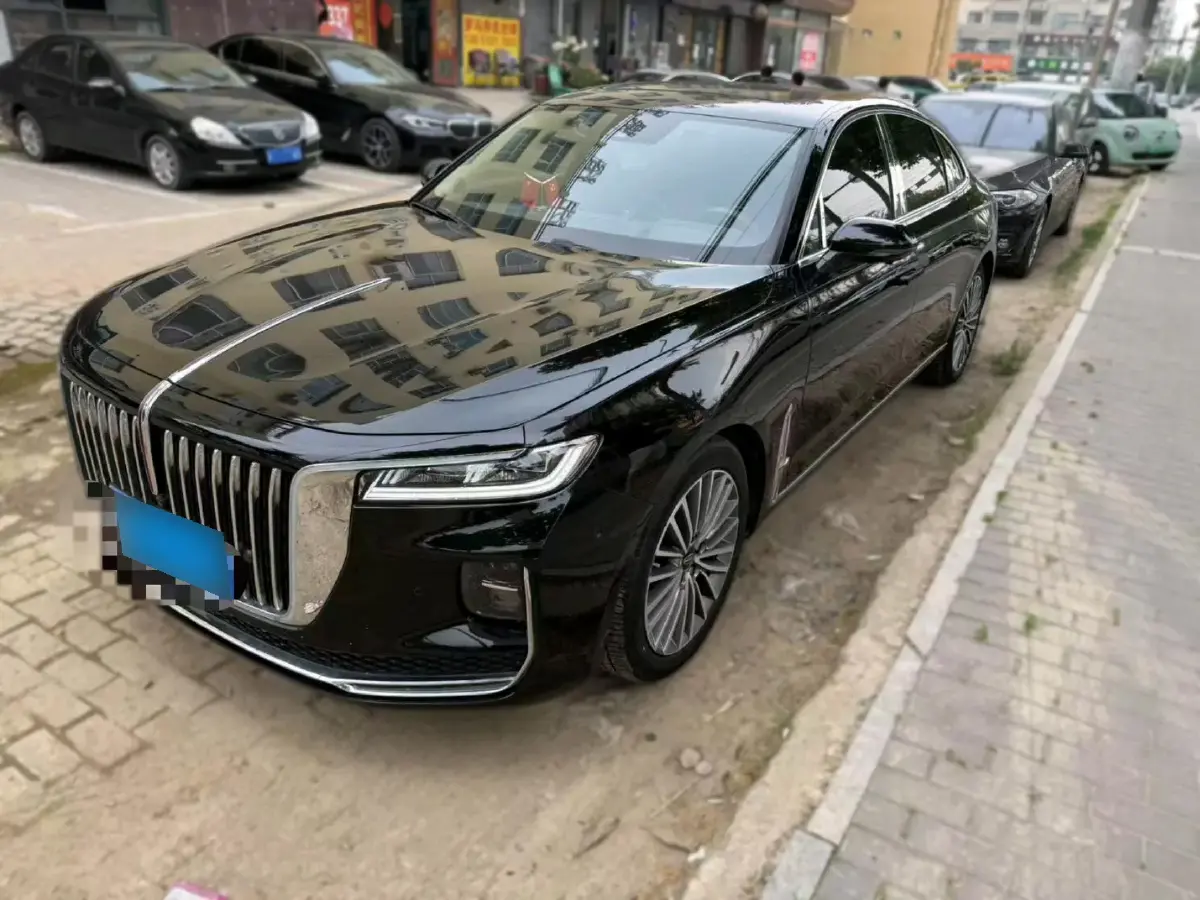 2022 HongQi H9 2.0T 252HP L4 7DCT