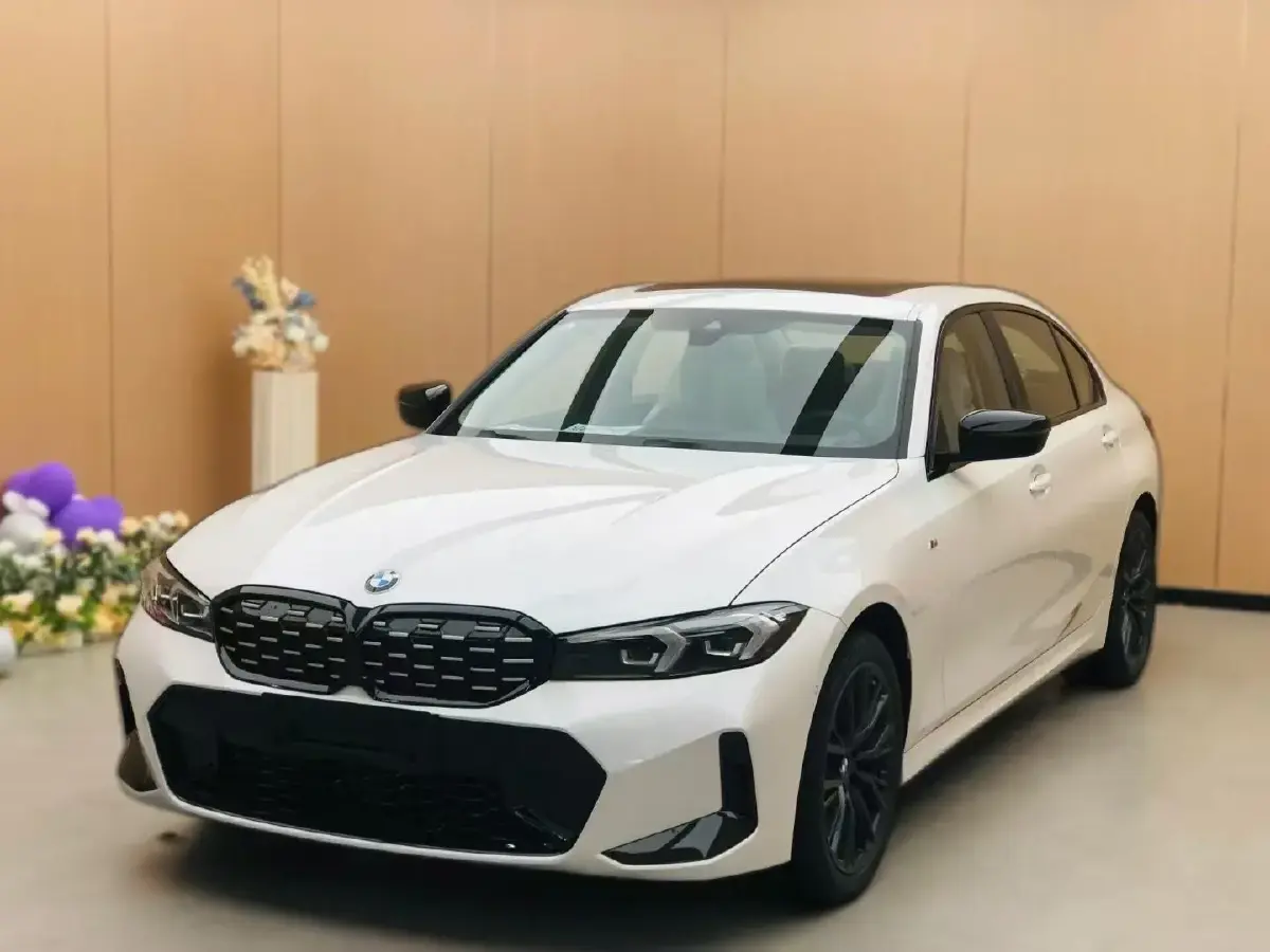 2023 BMW 3 Series 2.0T 184HP L4 8AT