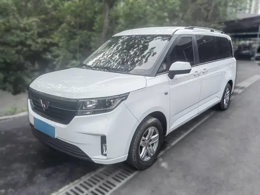 2021 WuLing ZhengChen 1.5T 147HP L4 6MT
