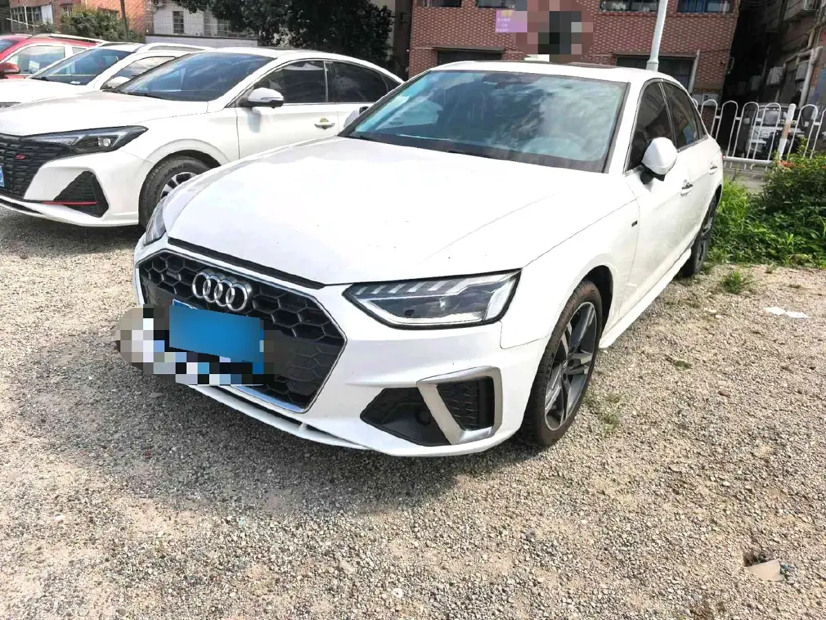 2020 Audi A4L 2.0T 150HP L4 7DCT