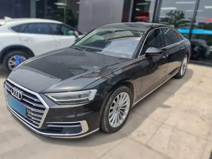 2022 Audi A8 3.0T 286HP V6 8AT