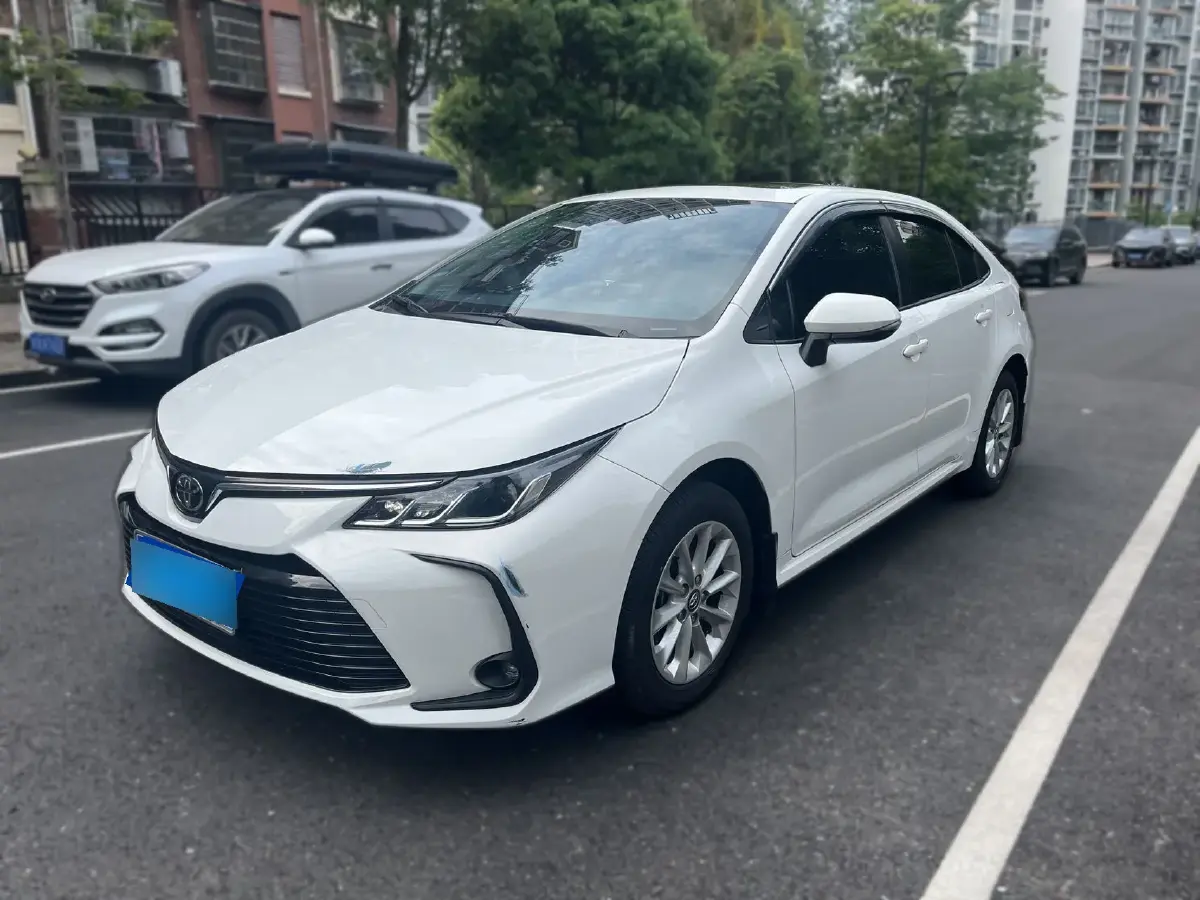 2021 Toyota Corolla 1.2T 116HP L4 CVT