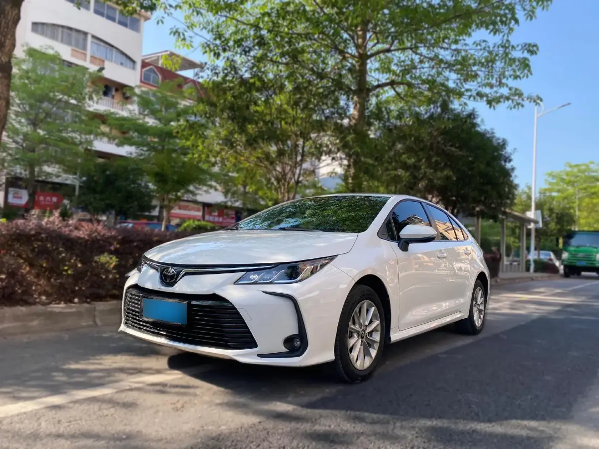 2021 Toyota Corolla 1.2T 116HP L4 CVT