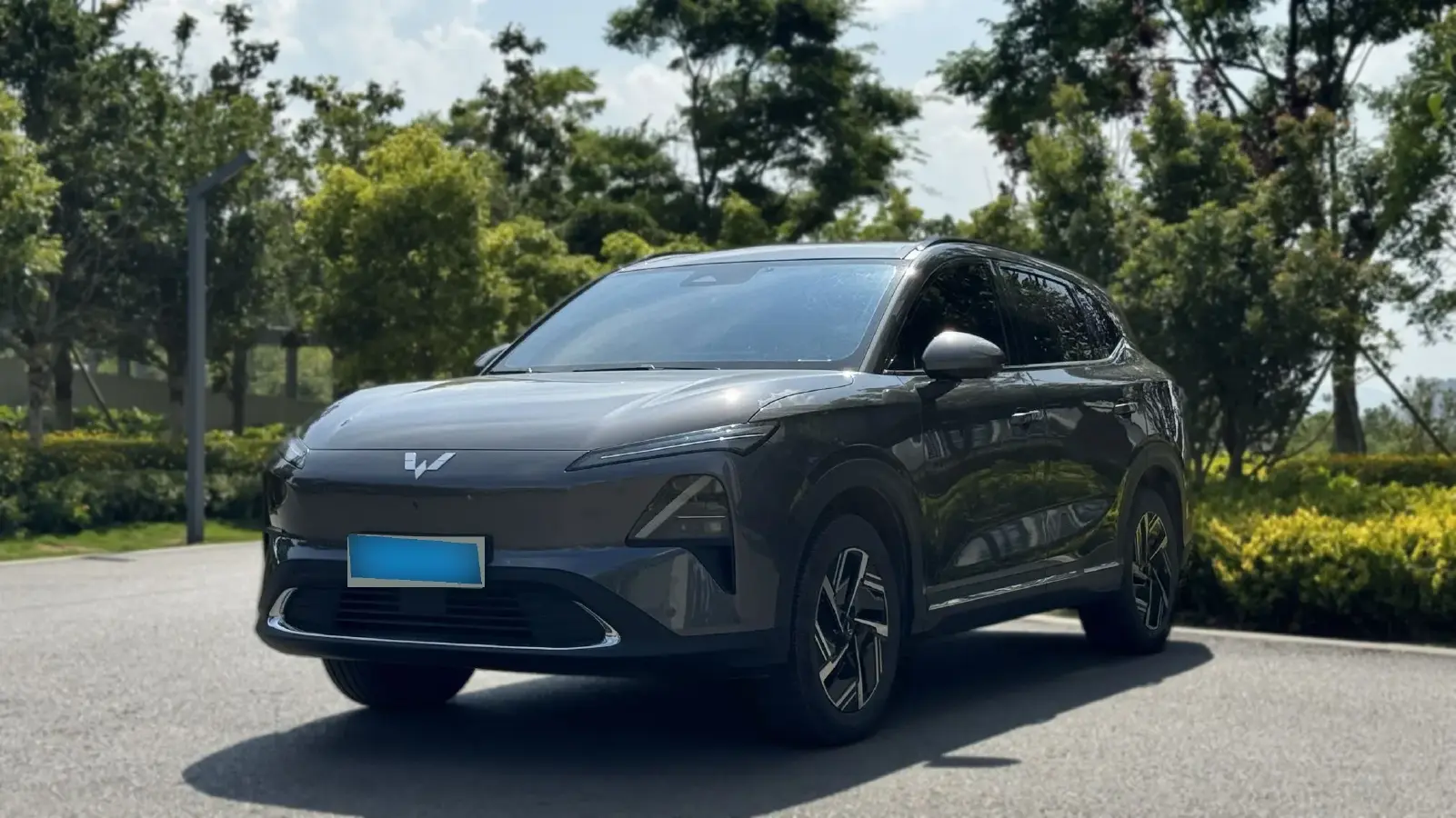 2024 WuLing XingGuangS 1.5L 106HP L4 E-CVT PHEV 20.5KWH