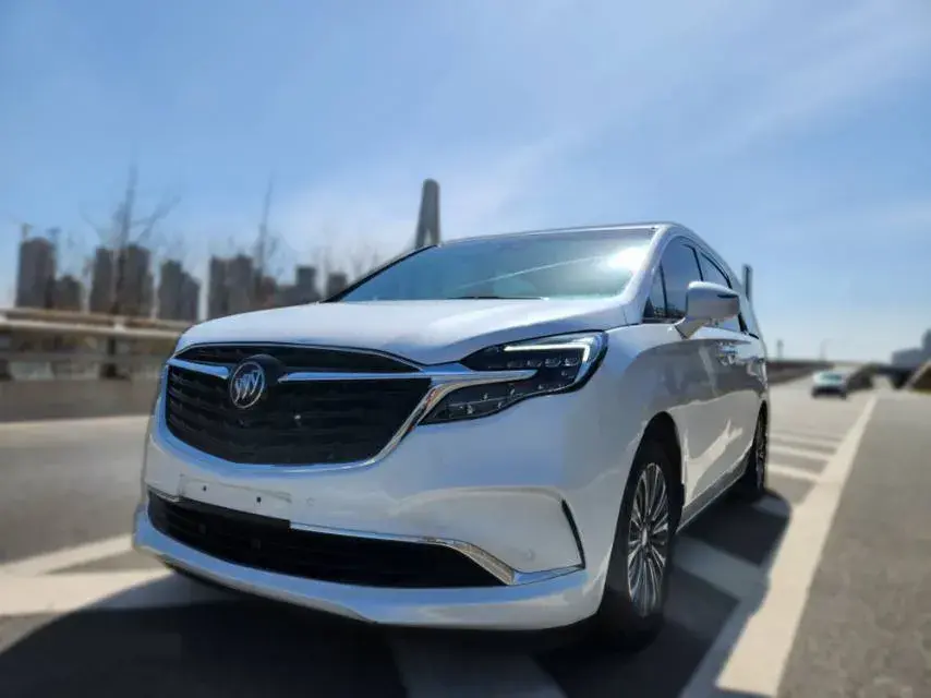 2022 Buick GL8 2.0T 237HP L4 9AT