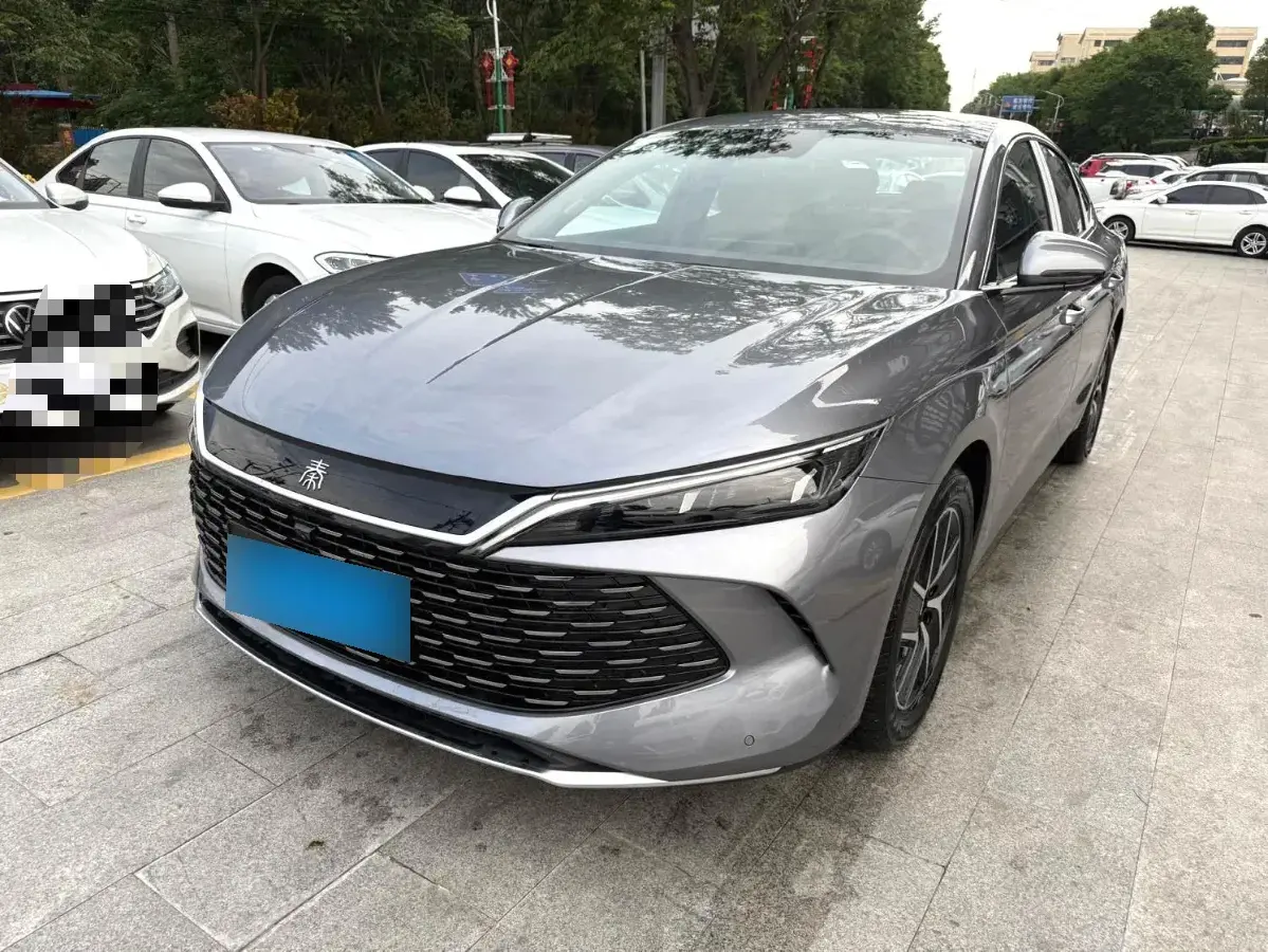 2025 BYD QinL 1.5L 101HP L4 E-CVT PHEV 10.08KWH