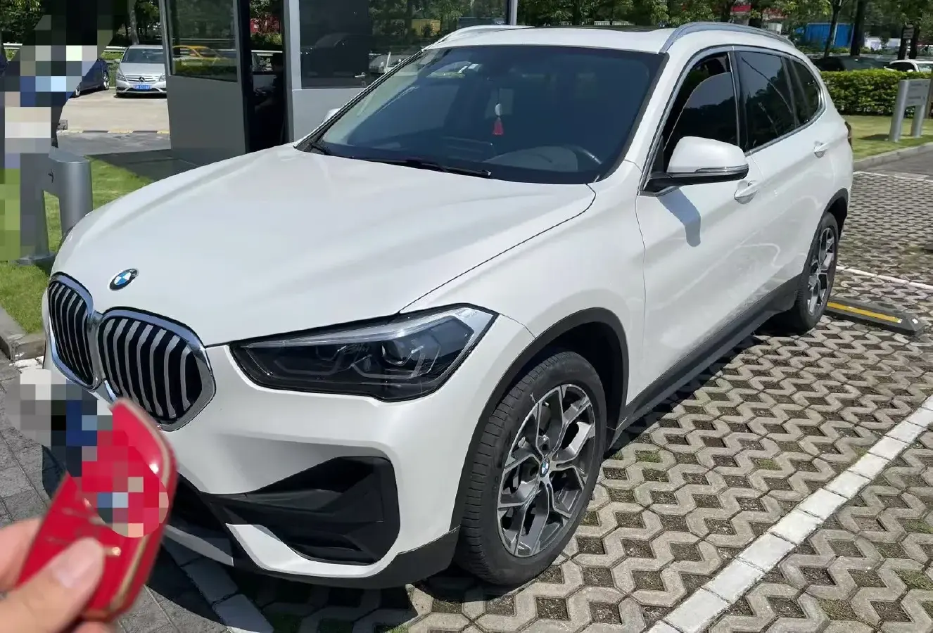 2021 BMW X1 2.0T 192HP L4 7DCT