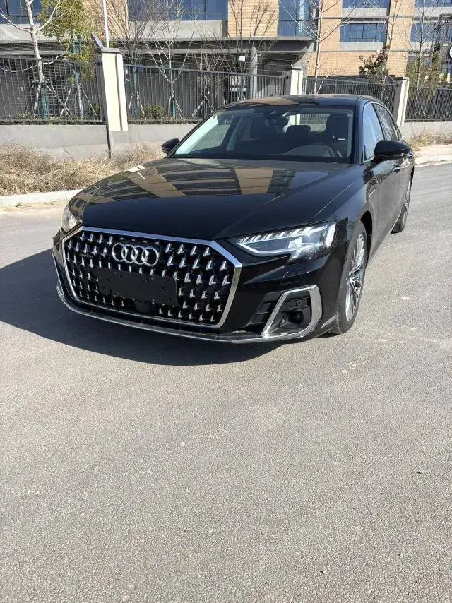 2024 Audi A8 3.0T 286HP V6 8AT