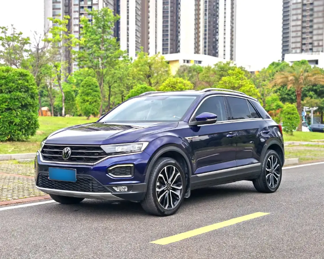 2022 Volkswagen T-Roc 1.4T 150HP L4 7DCT