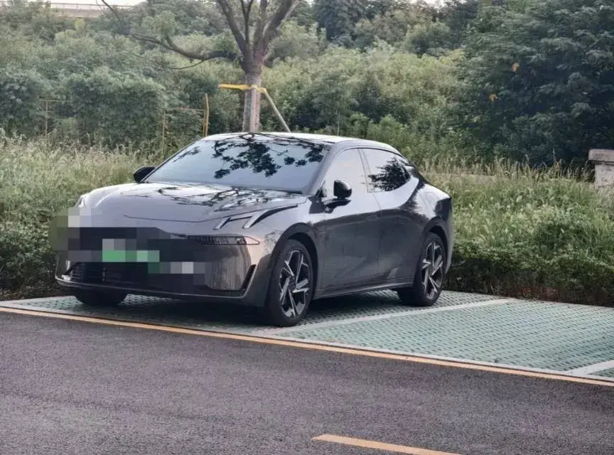 2024 LYNK&CO 07 EM-P 1.5T 163HP L4 3DHT PHEV 18.99KWH