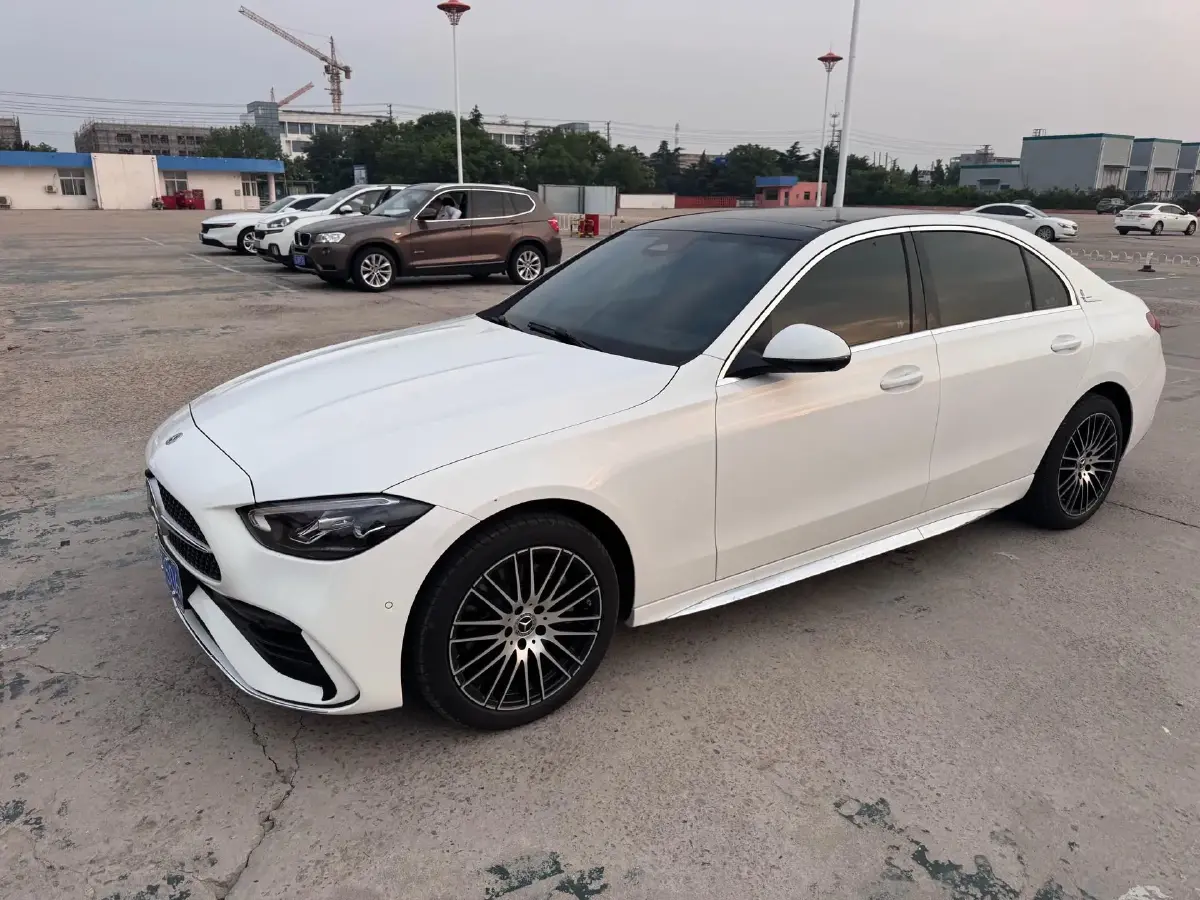 2025 Mercedes-Benz C Class 1.5T 204HP L4 9AT