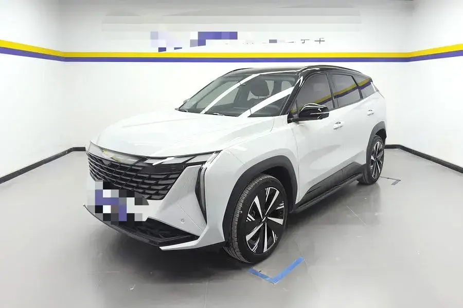 2024 Geely StarRay 1.5T 181HP L4 7DCT