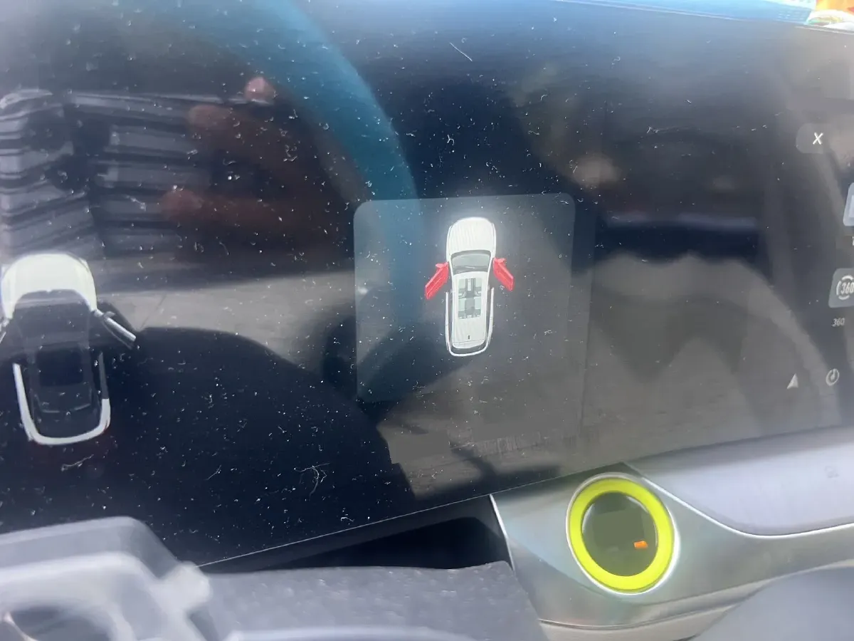 2022 Roewe Whale 2.0T 231HP L4 8AT,autocango,china used car exporter,china ev exporter,chinese used car exporter,chinese used ev exporter