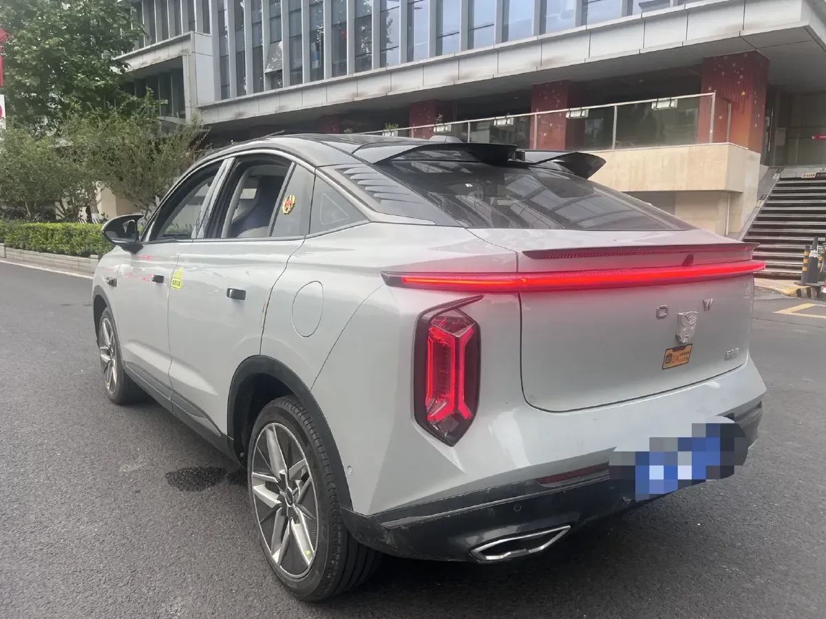 2022 Roewe Whale 2.0T 231HP L4 8AT,autocango,china used car exporter,china ev exporter,chinese used car exporter,chinese used ev exporter