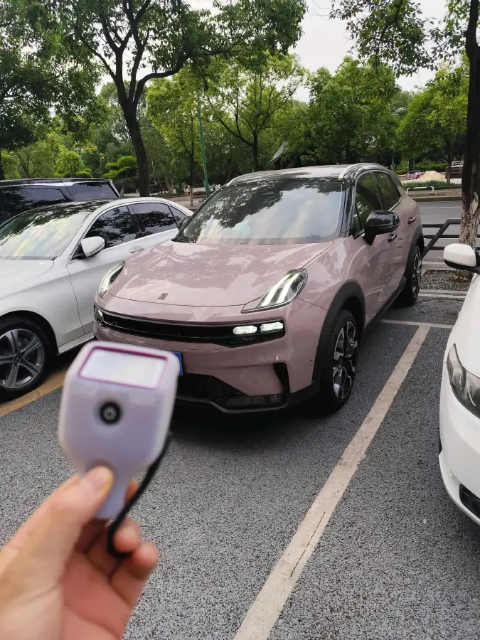 2023 LYNK&CO 06 1.5T 181HP L4 7DCT