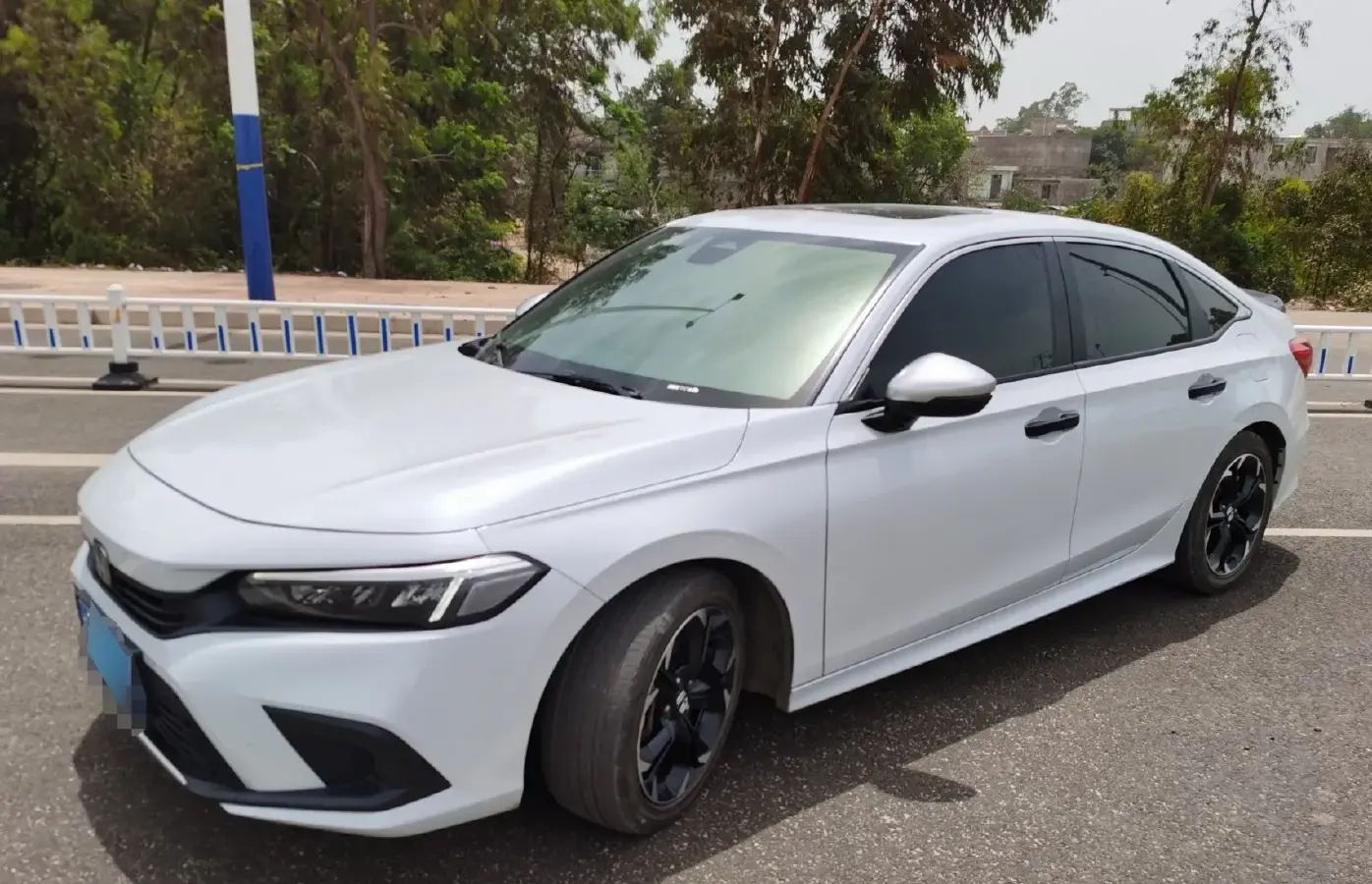 2023 Honda Civic 2.0L 143HP L4 E-CVT Hybrid