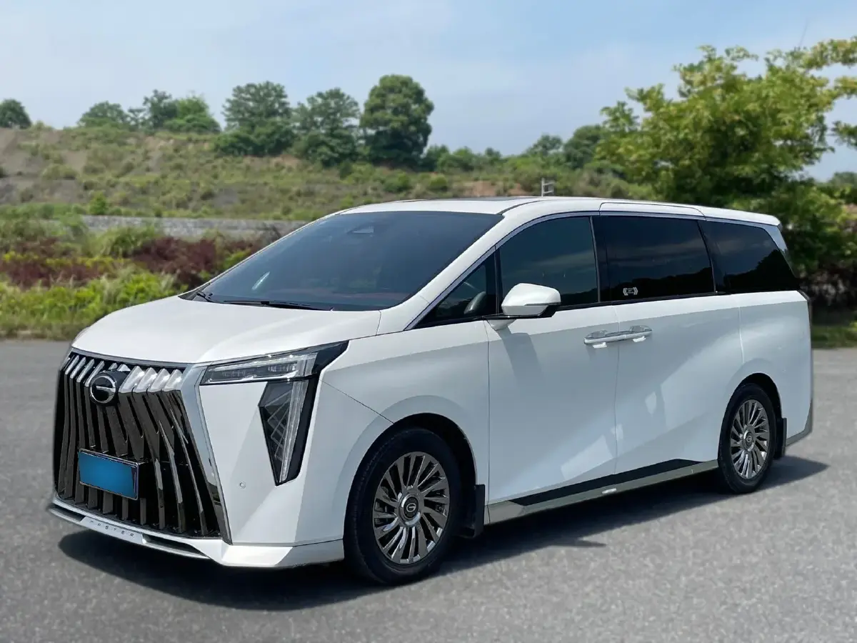 2023 GAC Trumpchi M8 2.0T 252HP L4 8AT