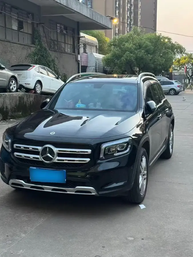 2023 Mercedes-Benz GLB Class 1.3T 163HP L4 7DCT