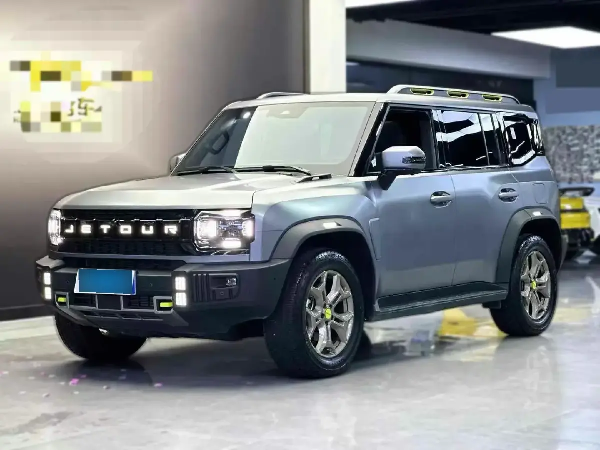 2023 Jetour Traveller 2.0T 254HP L4 8AT