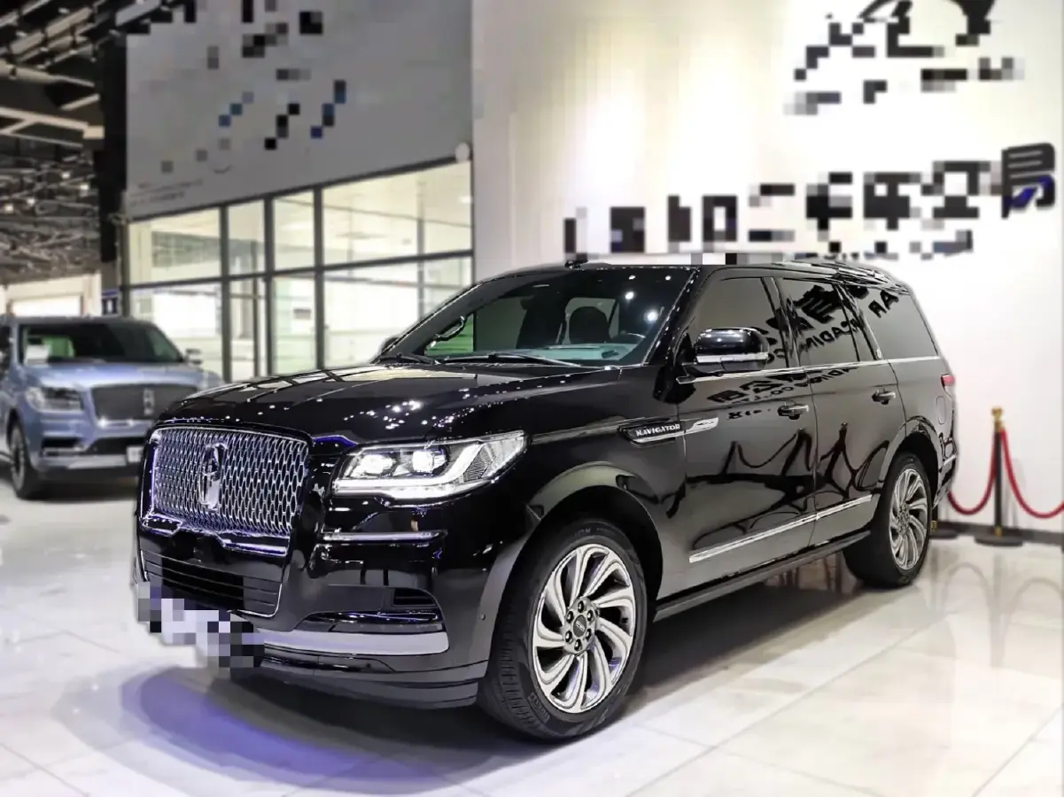 2022 Lincoln Navigator 3.5T 415HP V6 10AT