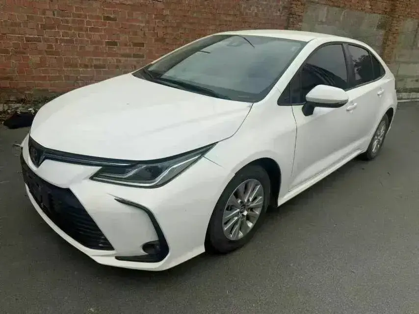 2021 Toyota Corolla 1.2T 116HP L4 CVT