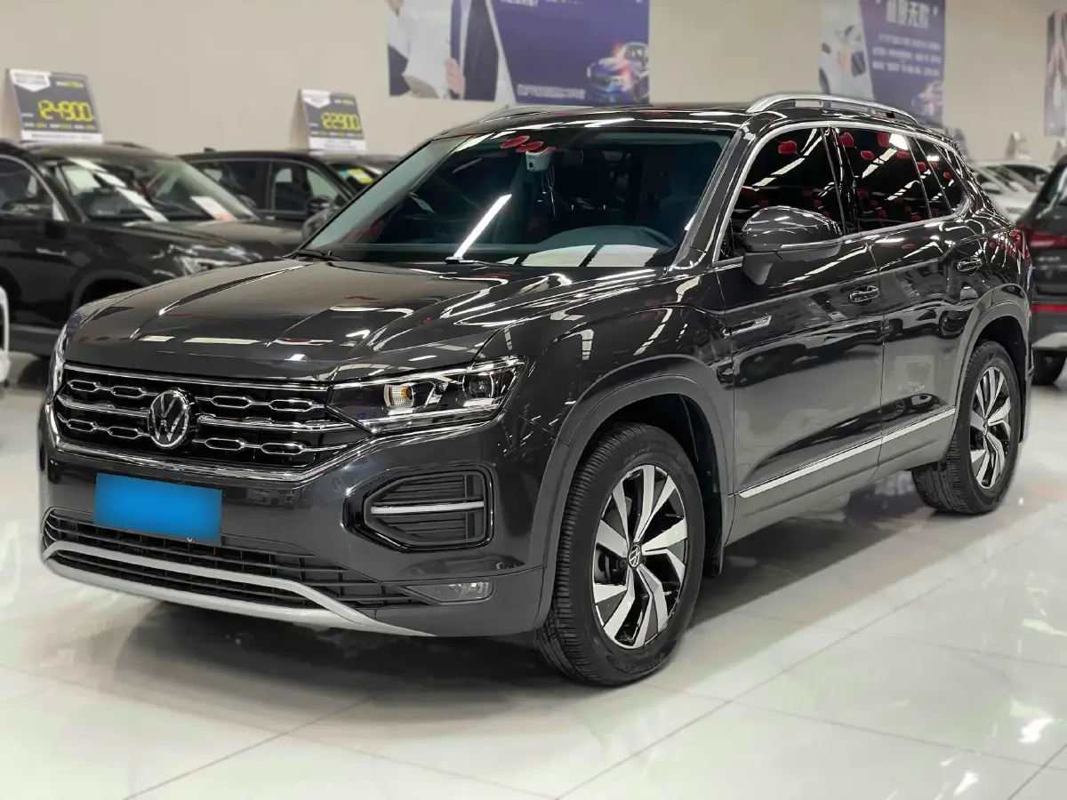 2022 Volkswagen Tayron 2.0T 186HP L4 7DCT