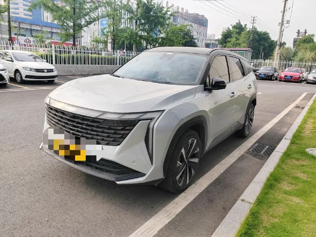 2023 Geely StarRay 2.0T 218HP L4 7DCT