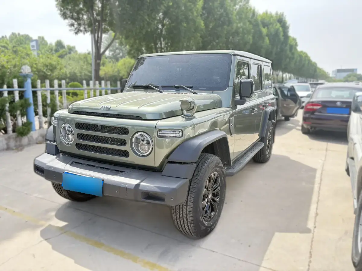 2024 212 212 T01 2.0T 252HP L4 8AT