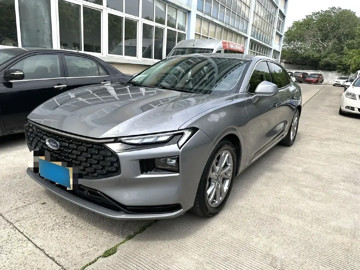 2023 Ford Mondeo 1.5T 190HP L4 8AT