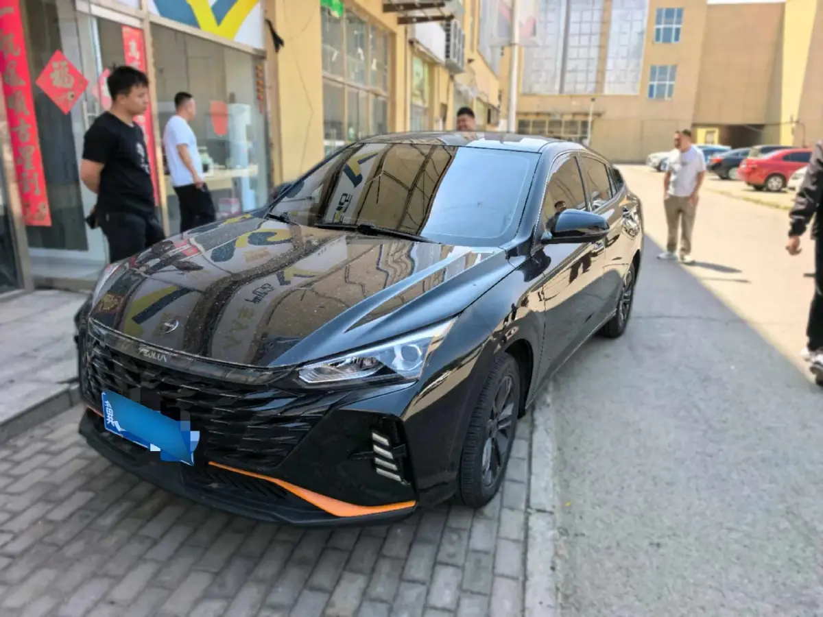 2023 DongFeng Aeolus YiXuan 1.5L 125HP L4 6DCT