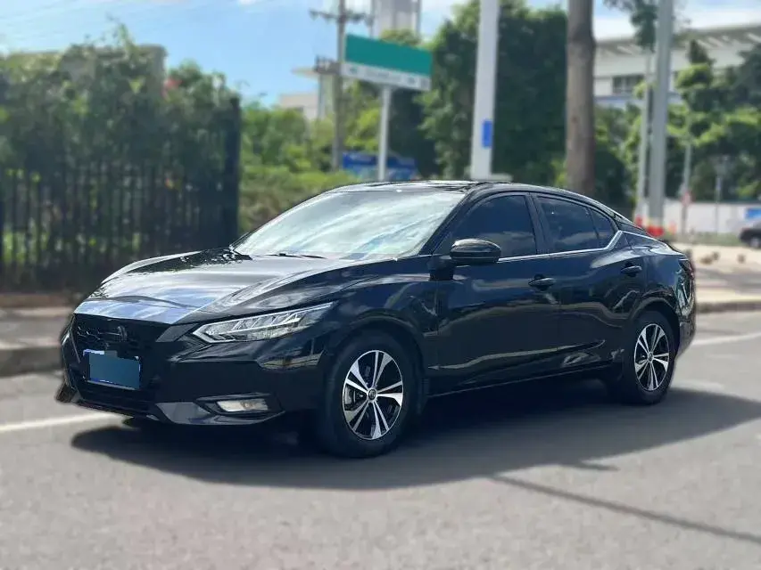 2022 Nissan Sylphy 1.6L 135HP L4 CVT