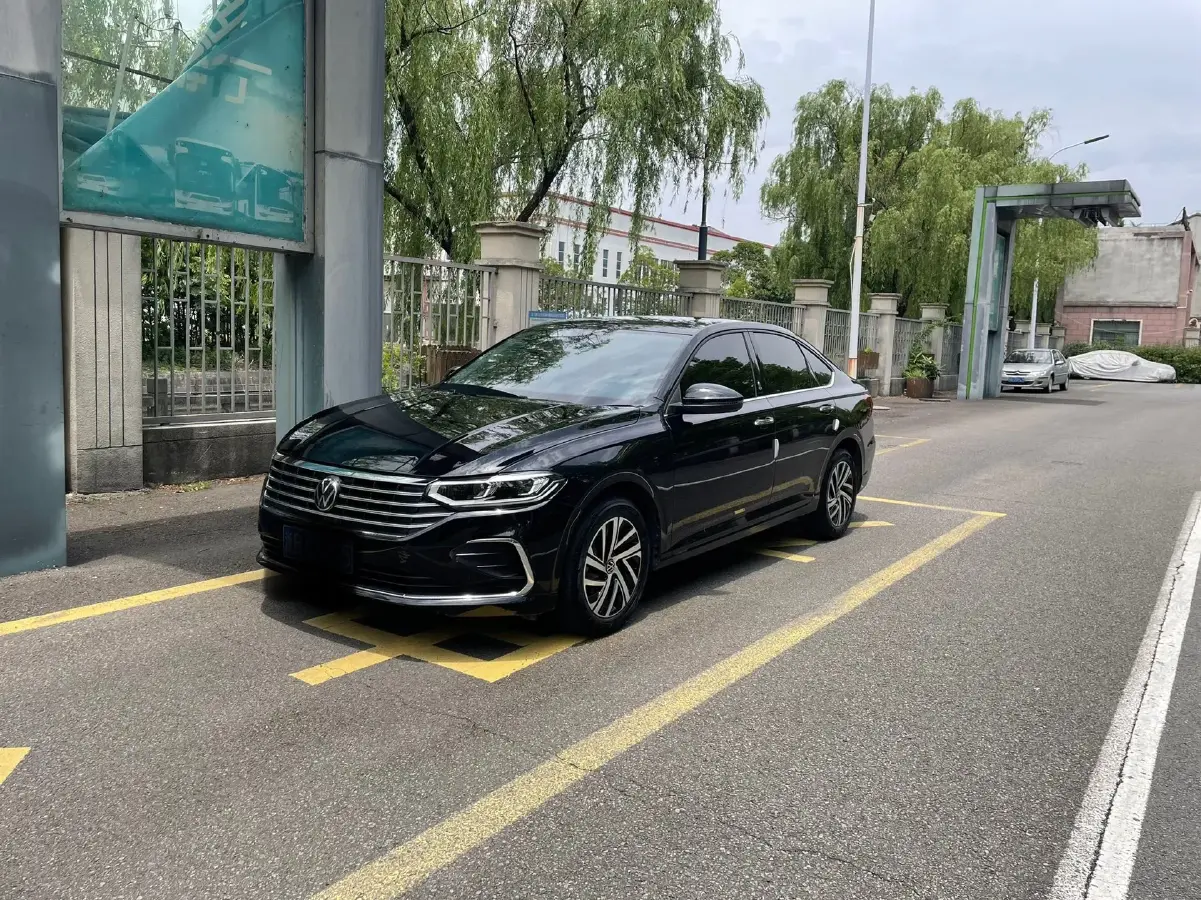 2023 Volkswagen Lavida 1.5L 113HP L4 6AT