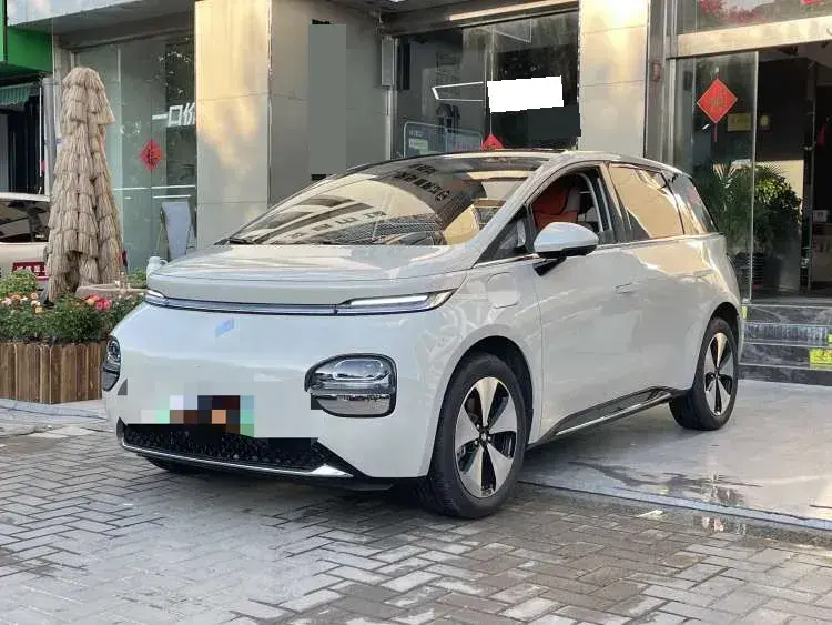 2023 BaoJun Cloud BEV 50.6KWH