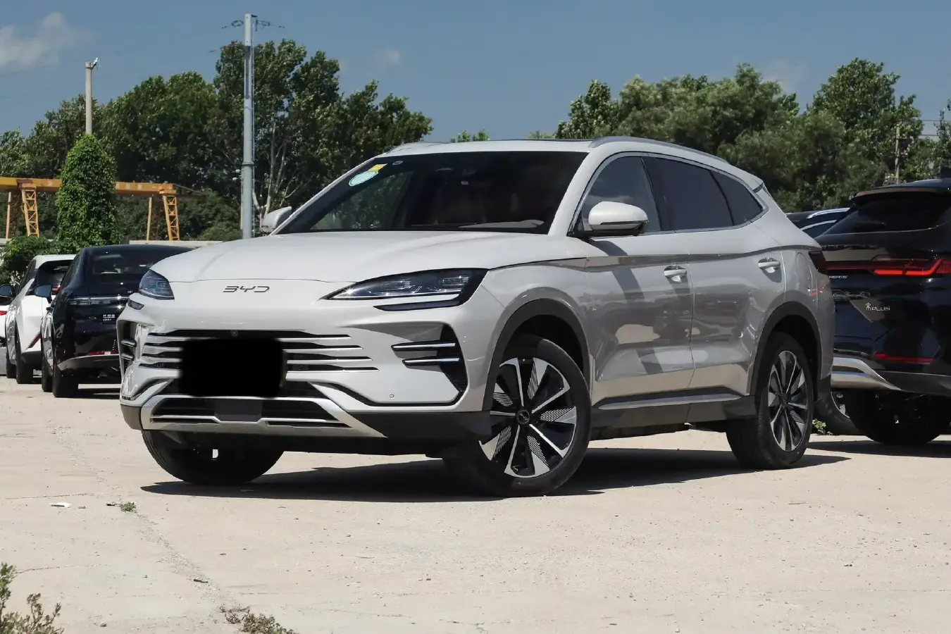 2025 BYD Song Plus 1.5L 101HP L4 E-CVT PHEV 26.6KWH