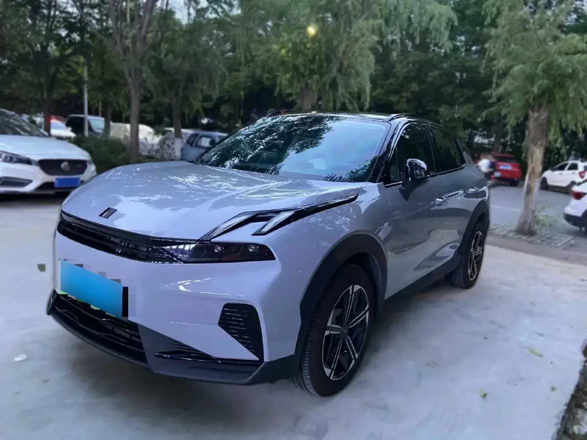 2023 LYNK&CO 06 EM-P 1.5L 120HP L4 3DHT PHEV 19.09KWH