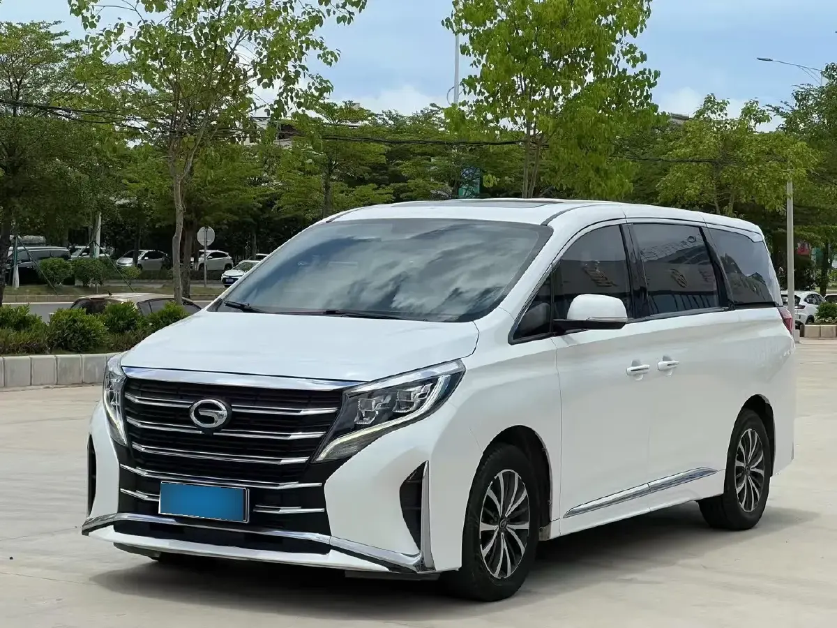 2021 GAC Trumpchi M8 2.0T 252HP L4 8AT