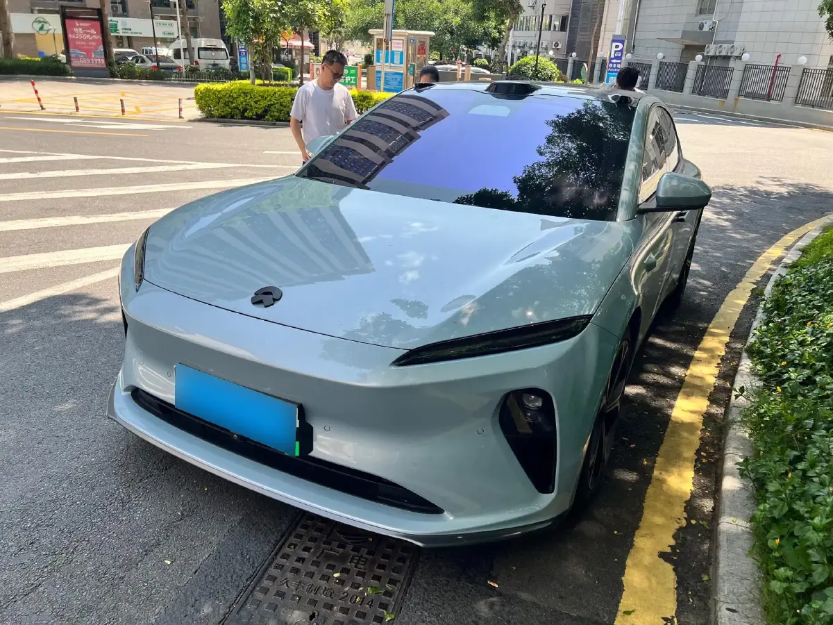 2022 NIO ET5 BEV 100KWH