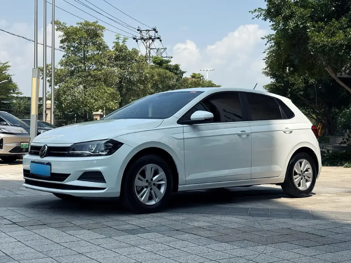 2023 Volkswagen Polo 1.5L 110HP L4 6AT
